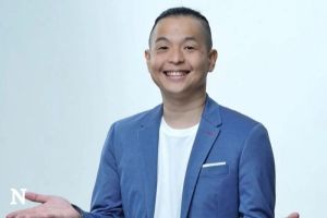 Ernest Prakasa: Buku adalah Senjata Melawan Kebodohan