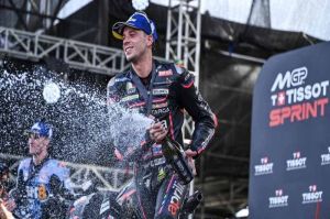 Marco Bezzecchi Gempur, Francesco Bagnaia Tersungkur: Lintasan Klasemen MotoGP 2025 Kini Berubah!