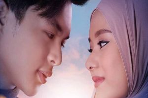 Film Bidadari Surga: Romansa Rey Mbayang–Dinda Hauw yang Bikin Geger Trailer dan Tarik Ribuan Penonton!