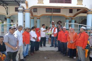 DPW Gerakan Rakyat Aceh Salurkan Bantuan Kemanusiaan untuk Korban Banjir Pidie Jaya