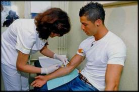 Cristiano Ronaldo Rajin Donor Plasma, Wah Apa Tuh?