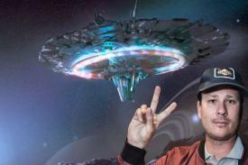 Eks personel Blink-182 alih profesi menjadi pemburu UFO