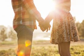 9 Cara Jitu Menjaga Hubungan Bertahan Lama