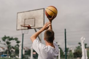 Mengenang Kehebatan Pemain Basket Legendaris
