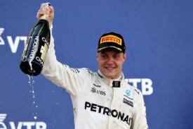 Pembalap Mercedes Dominasi Formula 1, Juara 1 dan 2 GP Abu Dhabi