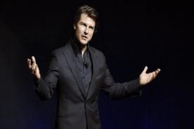 Ternyata Tom Cruise Memakai Bokong Palsu Untuk Tampil Sempurna