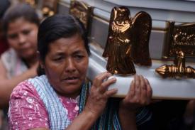 Lembaga Darurat Guatemala Dituduh Mengabaikan Peringatan Gunung Berapi
