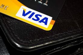 Visa Kini Kembangkan Stiker yang Dapat Digunakan dalam Transaksi Pembayaran