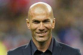 Zinedine Zidane Memberikan Pujian Kepada Karim Benzema Usai Mencetak Satu Gol Ketika Melawan Malaga