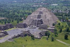 Arkeolog Temukan Terowongan Rahasia yang Tersembunyi di Balik Piramida Bulan di Meksiko