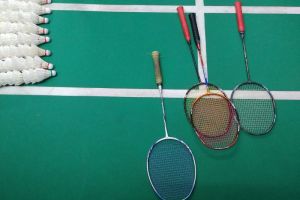 Perlengkapan yang Perlu Disiapkan dalam Olahraga Badminton