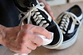Tips Mudah Merawat Sepatu Agar Tetap Awet