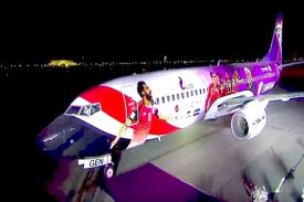 Pemasangan Wajah Mo Salah di Pesawat Egypt Air menuai Polemik