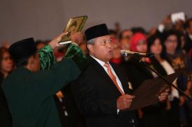 Perry Warjiyo Resmi Jadi Gubernur Bank Indonesia, Inilah Strategi Baru untuk BI!
