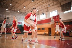 Teknik Dribbling dalam Basket Menguasai Bola dengan Keahlian