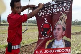Poster dan Stiker "Raja Jokowi" di Jawa Tengah Dianggap PDIP Model Kampanye Hitam