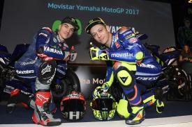 Prestasi Dua Pembalap Tim Movistar Yamaha di MotoGP 2017