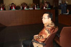 Setya Novanto Divonis Majelis Hakim, Penjara 15 Tahun dan Kembalikan Uang US$ 7.3 Juta
