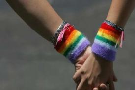 Tips Mengenali LGBT Di Sekitar Kita