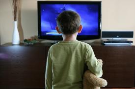Hati-Hati Bunda, Hasil Studi Menunjukan Anak-Anak yang Menonton TV Lebih dari 3 Jam Beresiko Terkena Diabetes