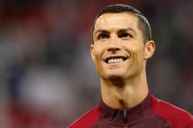 Dikabarkan Ronaldo Telah Bertemu dengan Pemilik PSG Secara Rahasia
