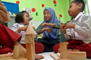 Menghadapi Tantangan Pendidikan Anak Autis: Strategi untuk Keterlibatan dan Kepemimpinan