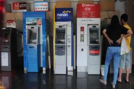 Ribuan ATM Tidak Berfungsi, Ini Penyebabnya