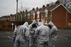 Laboratorium Inggris Tidak Dapat Memverifikasi 'sumber yang tepat' dari Agen Dalam Serangan Skripal