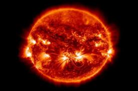 Ilmuwan Menemukan Petunjuk Baru Tentang Atmosfer Panas Matahari