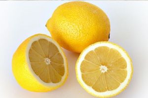 Jeruk Lemon: Manfaat dan Khasiat untuk Kesehatan dan Kecantikan
