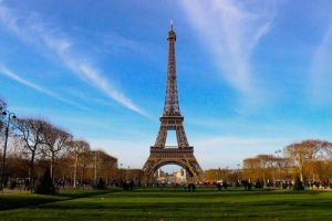 Pengunjung Olimpiade Harus Tinggal di Pinggiran Kota Paris Saat Musim Panas Ini