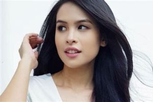 Maudy Ayunda