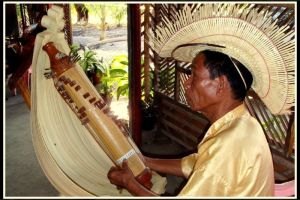 Sasando: Keindahan Musikal dari Nusa Tenggara Timur