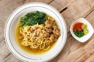 Resep Mie Ayam Praktis dan Lezat untuk Menu Makan Siang