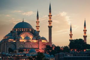 Memilih Imam dalam Masjid Proses dan Kriteria yang Penting