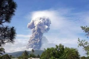 Gunung Ruang Sulawesi Utara Mengalami Erupsi, Warga Diminta Waspada