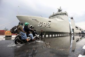 TNI AL Mengerahkan Kapal Perang RI Banda Aceh untuk Mengangkut Pemudik