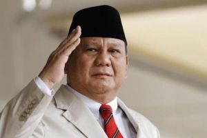 Prabowo Subianto Hanya Melambaikan Tangan saat Ditanya Mengenai Rencana Pertemuan dengan Megawati