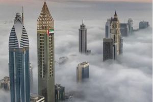 Misteri Langit Hijau di Dubai