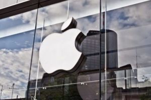 Apple Akan PHK 614 Karyawan Imbas Pembatalan Proyek Mobil Listrik