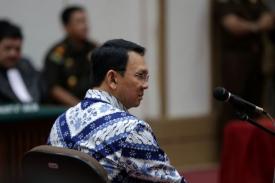 Terbukti Bersalah, Ahok Resmi Mengirimkan Surat Pengunduran Diri sebagai Gubernur DKI Jakarta
