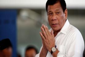 Untuk Penghematan Kas Negara, Duterte ke KTT ASEAN Pakai Pesawat Pribadi