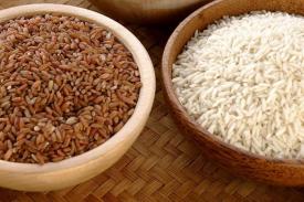 Nasi Putih dan Nasi Merah, Mana yang Lebih Baik?
