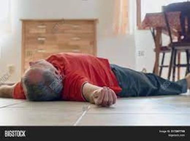 Apakah Anda Termasuk 'Floor Person'? Mengapa Berbaring di Lantai Terasa Sangat Menyenangkan