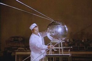 Sputnik 1 tahun 1957 menjadi awal konolisasi manusia di Antariksa
