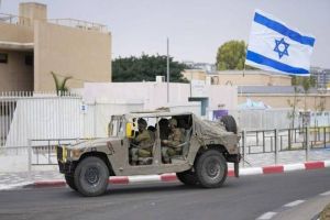 Israel Dituduh Menargetkan Kendaraan UN yang Menunggu Masuk ke Gaza
