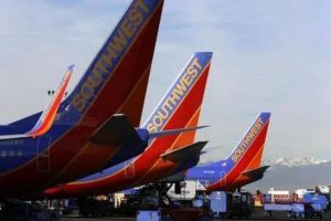 Insiden Pesawat Southwest Boeing 737: Penutup Mesin Terlepas pada Saat Takeoff, FAA Sedang Menyelidiki