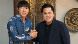 Shin Tae Yong Bahas Klausul Perpanjangan Kontrak Hingga 2027 Latih Timnas Indonesia Dengan Erick Thohir