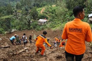 Longsor di Tana Toraja, Sulsel:  18 Orang Meninggal dan 77 Warga Berhasil Dievakuasi