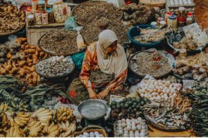 Ekonomi Berbasis Keadilan di Ramadan: Menyokong Umat Muslim